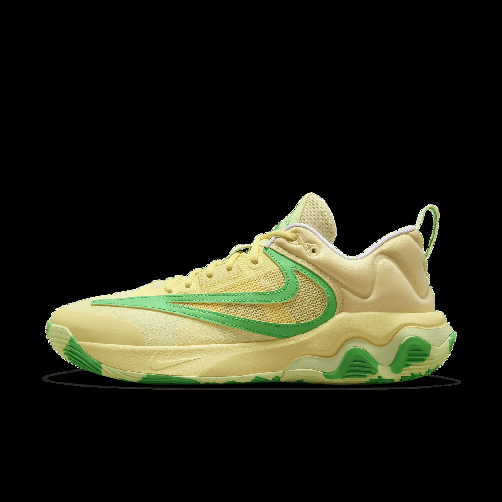 Nike Giannis Immortality 3